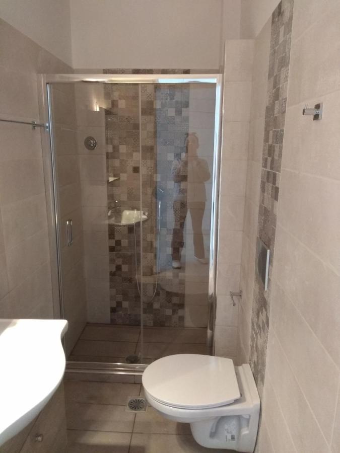 Aqua Apartments 劳特拉奥雷亚斯埃利尼斯 外观 照片
