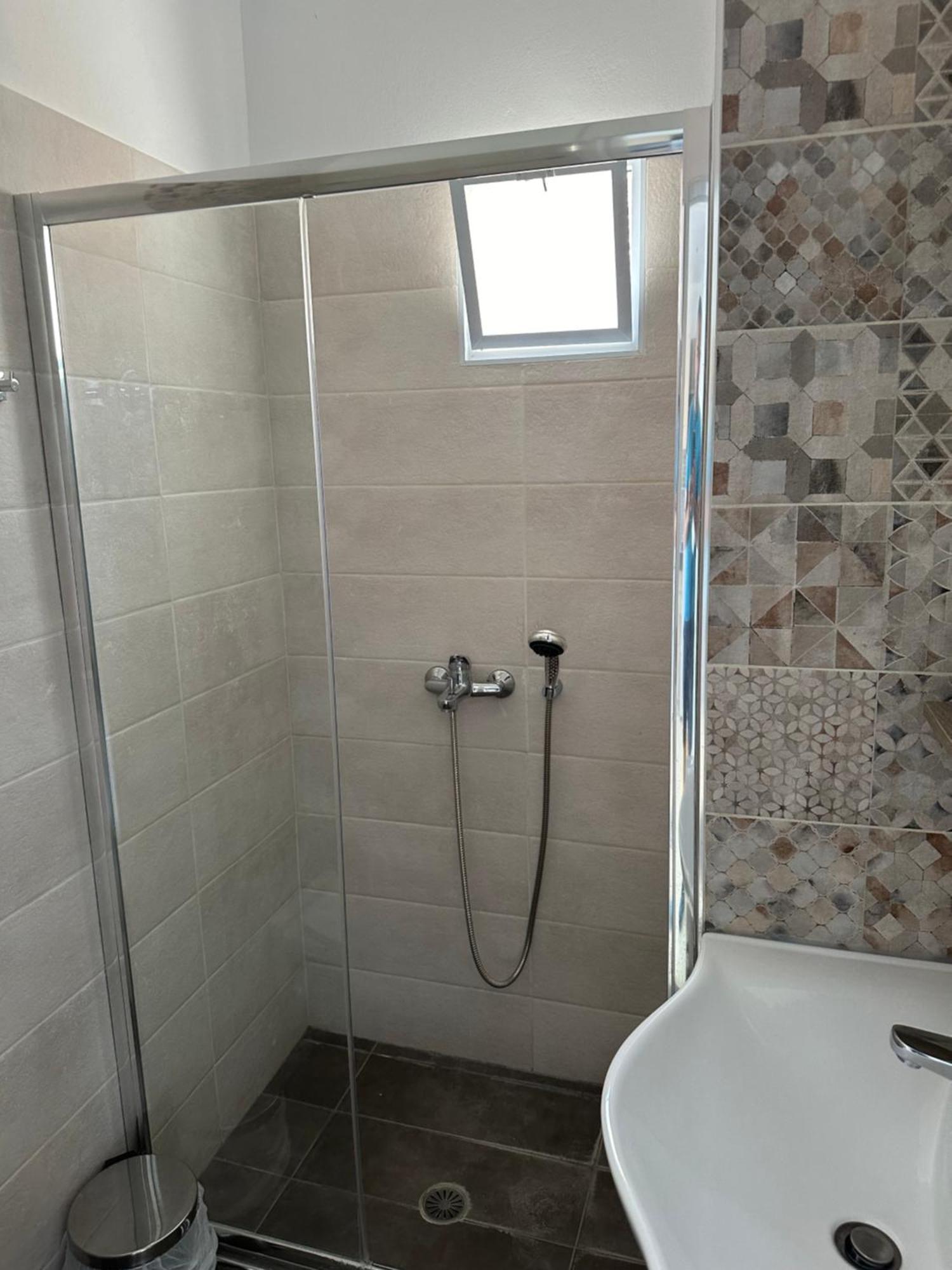 Aqua Apartments 劳特拉奥雷亚斯埃利尼斯 外观 照片
